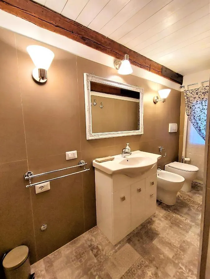 Apartamento Palazzo Del Sale, Rialto Venecia 0*,  Italia