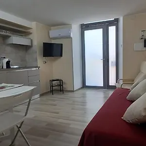 casa-ninni-nanni.catania-hotels.net/