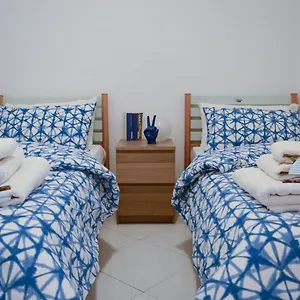 casa-cinzia.taorminaitalyhotels.com/
